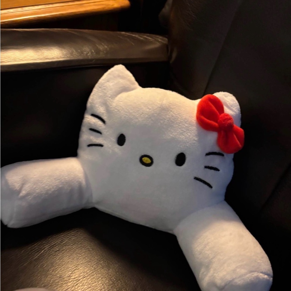 Sanrio Hello Kitty White Plush with Red Bow for 18 inch dolls